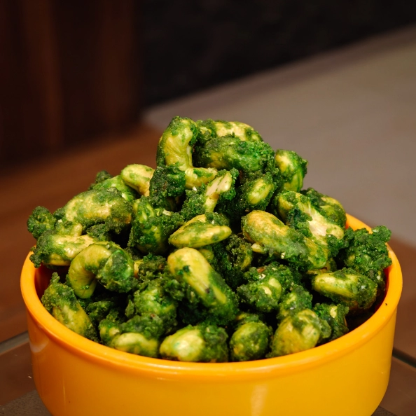 green chilly cashew